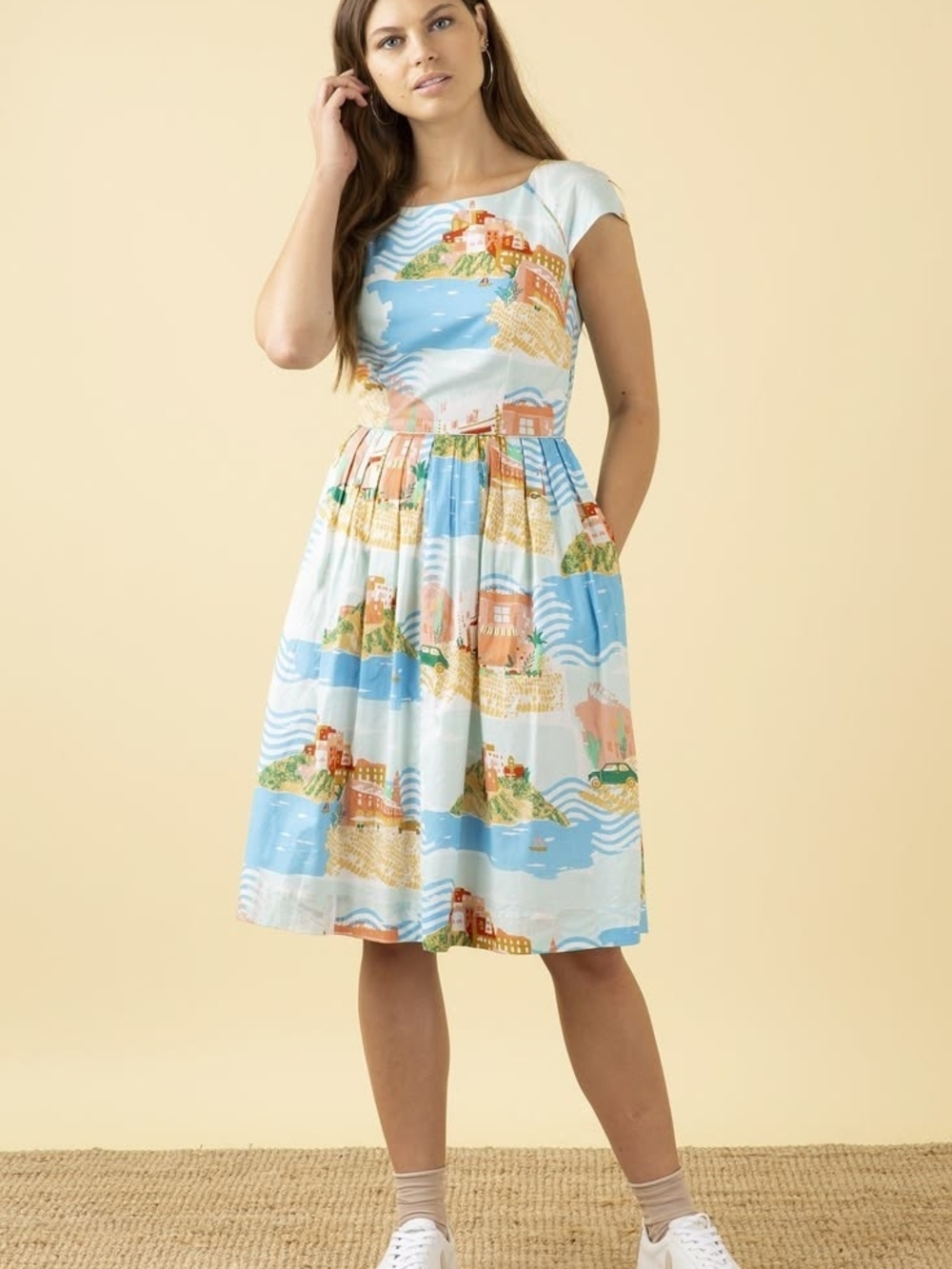 Emily And Fin Light Blue Coastal Print Pleated Fit-and-Flare Dress Size 18UK